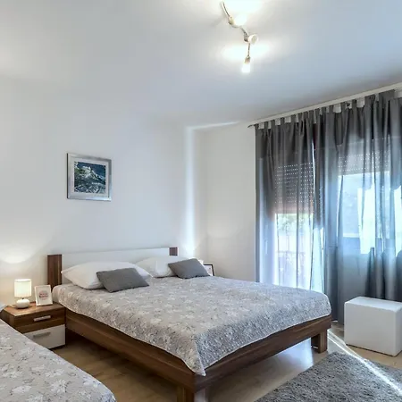 Amari Apartment
