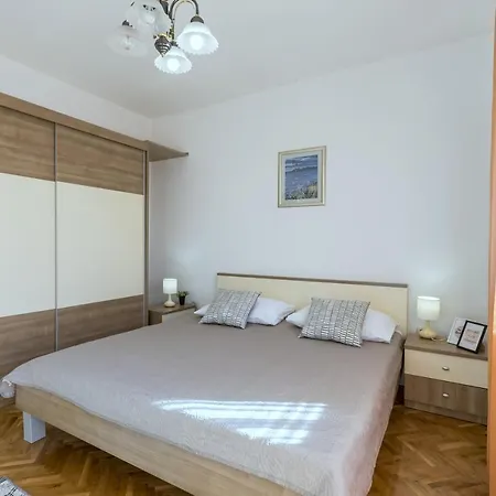 Amari Apartment