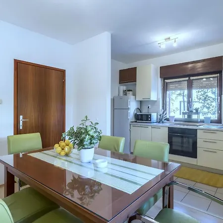 Apartmán Amari *
